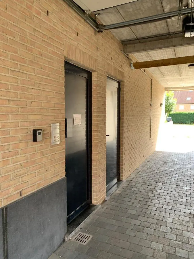 FANTASIA a spacious beautiful apartment&affordable Nossegem Bélgica